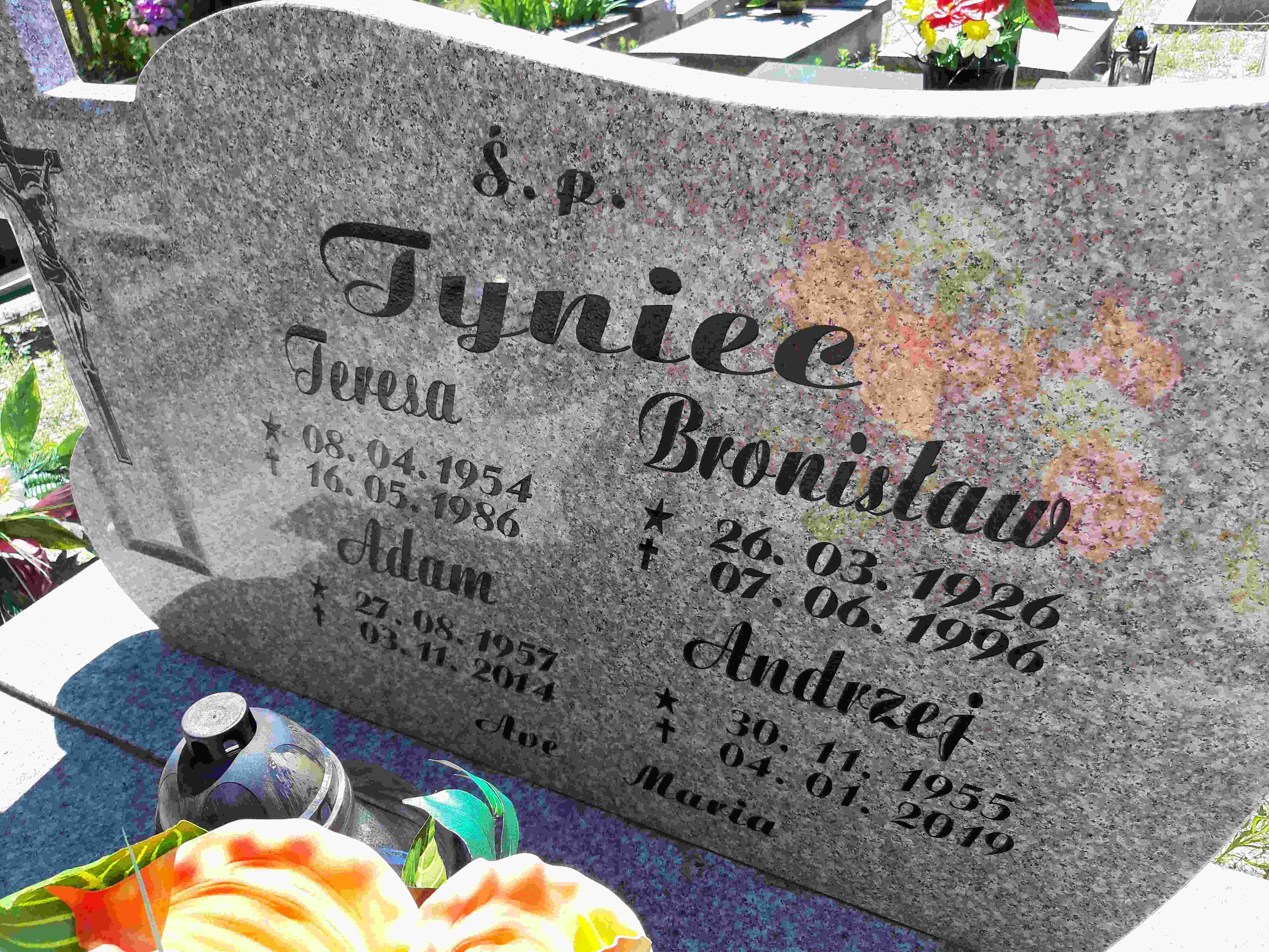 Adam Tyniec 1957 Węgliniec - Grobonet - Wyszukiwarka osób pochowanych