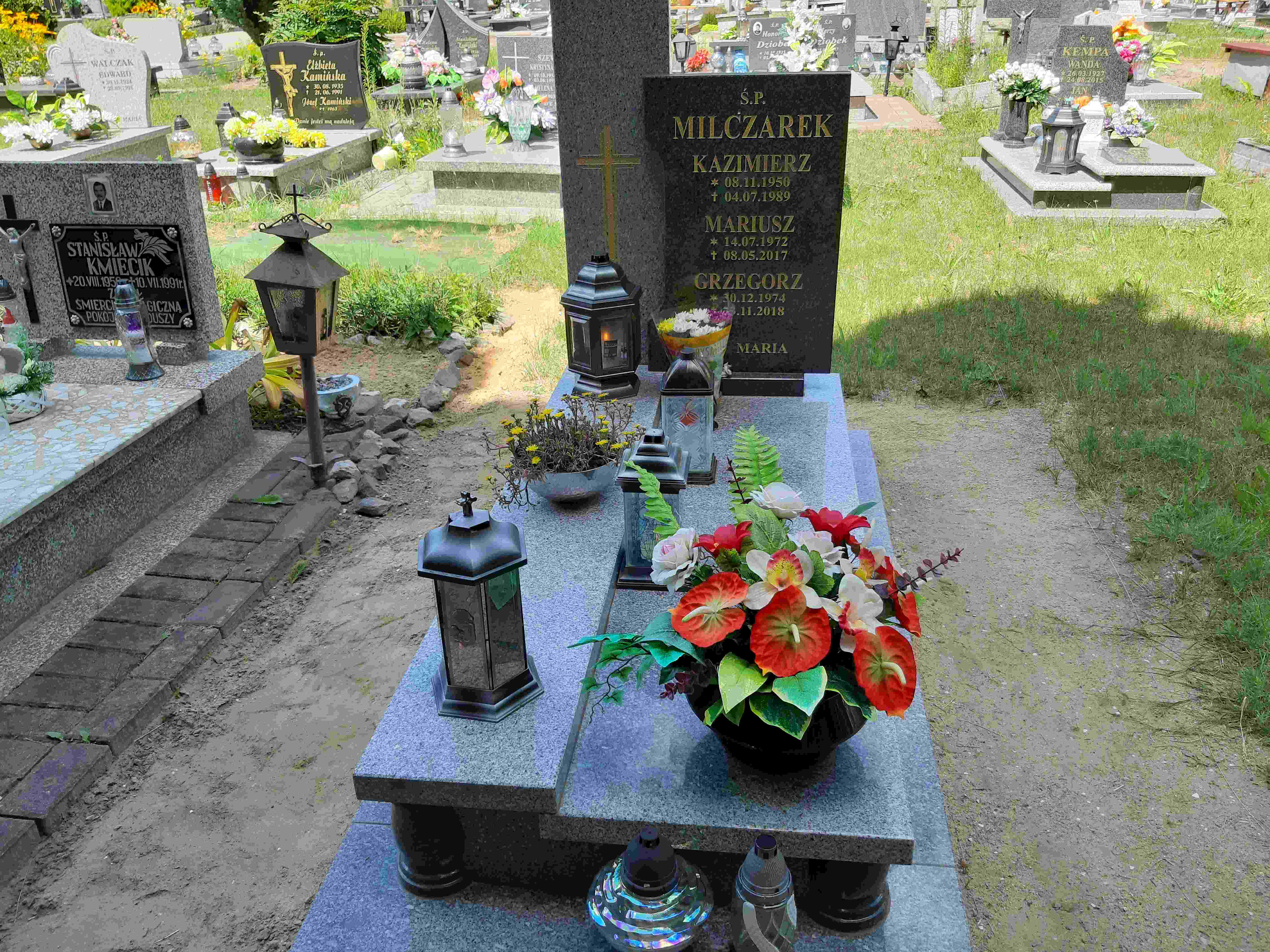 Grzegorz Milczarek 1974 Węgliniec - Grobonet - Wyszukiwarka osób pochowanych